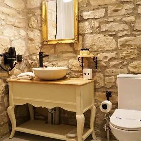 Tas Hotel 5*