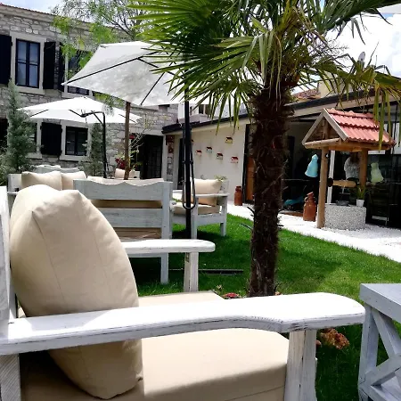 Hotel Tas 2*